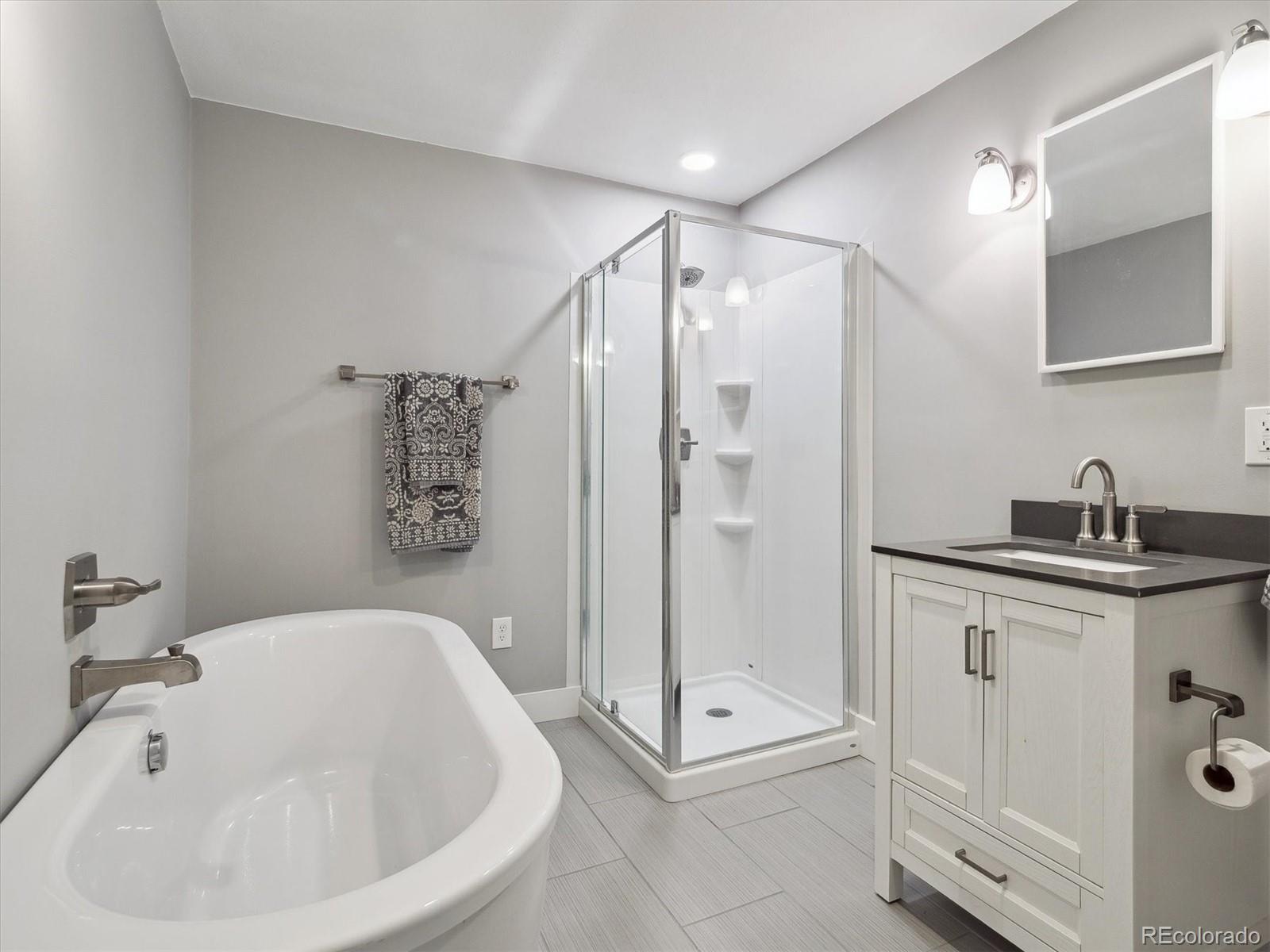 MLS Image #33 for 724 n franklin street,denver, Colorado