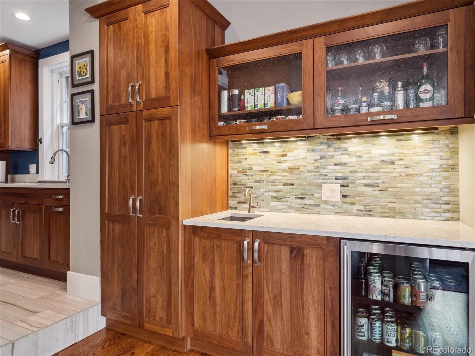 MLS Image #8 for 724 n franklin street,denver, Colorado