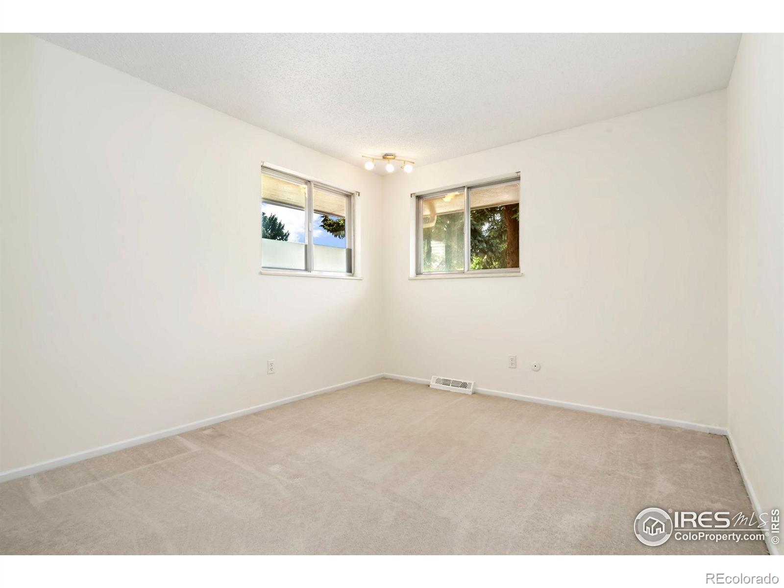MLS Image #9 for 2652  glendevey drive,loveland, Colorado