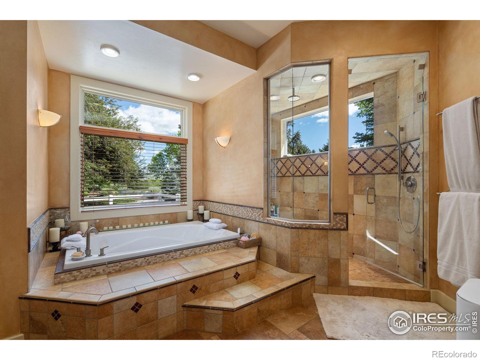 MLS Image #18 for 5025  eagle lake drive,fort collins, Colorado