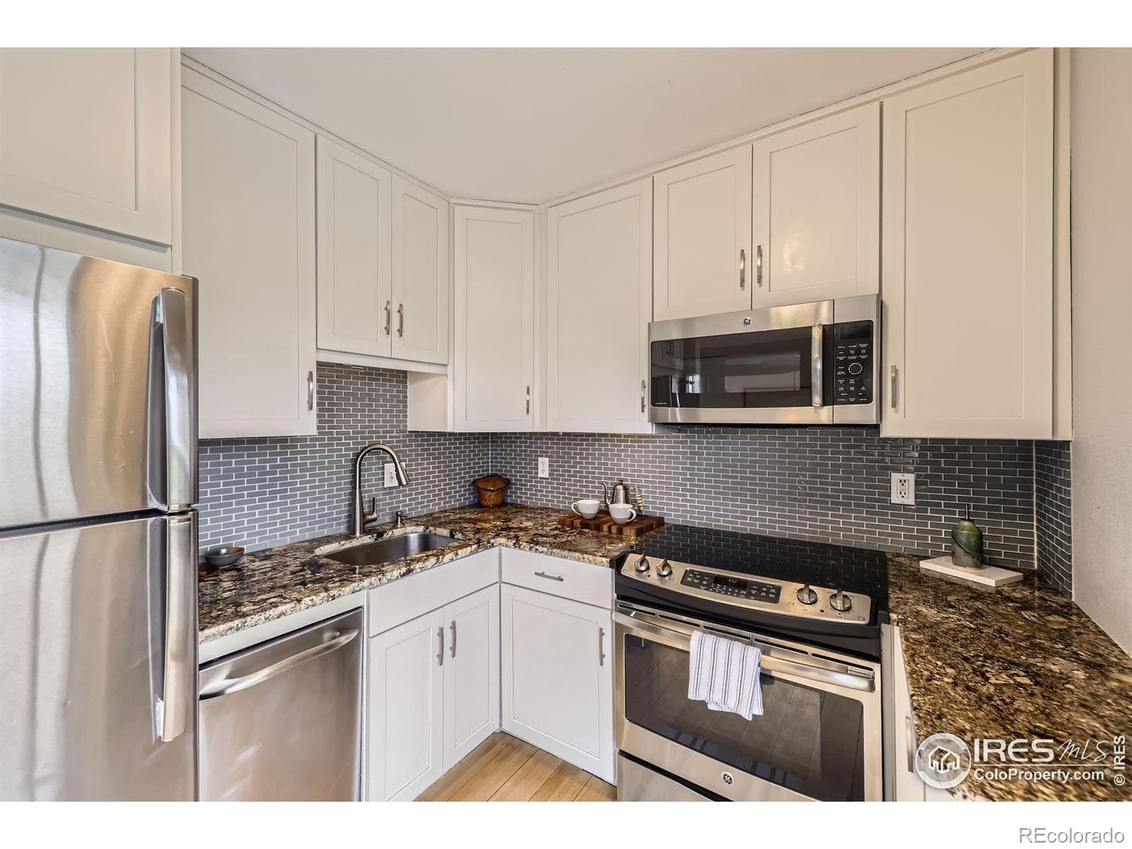 MLS Image #9 for 855 w moorhead circle,boulder, Colorado