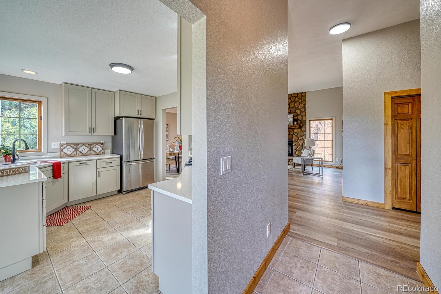 MLS Image #2 for 318  southgate road,florissant, Colorado