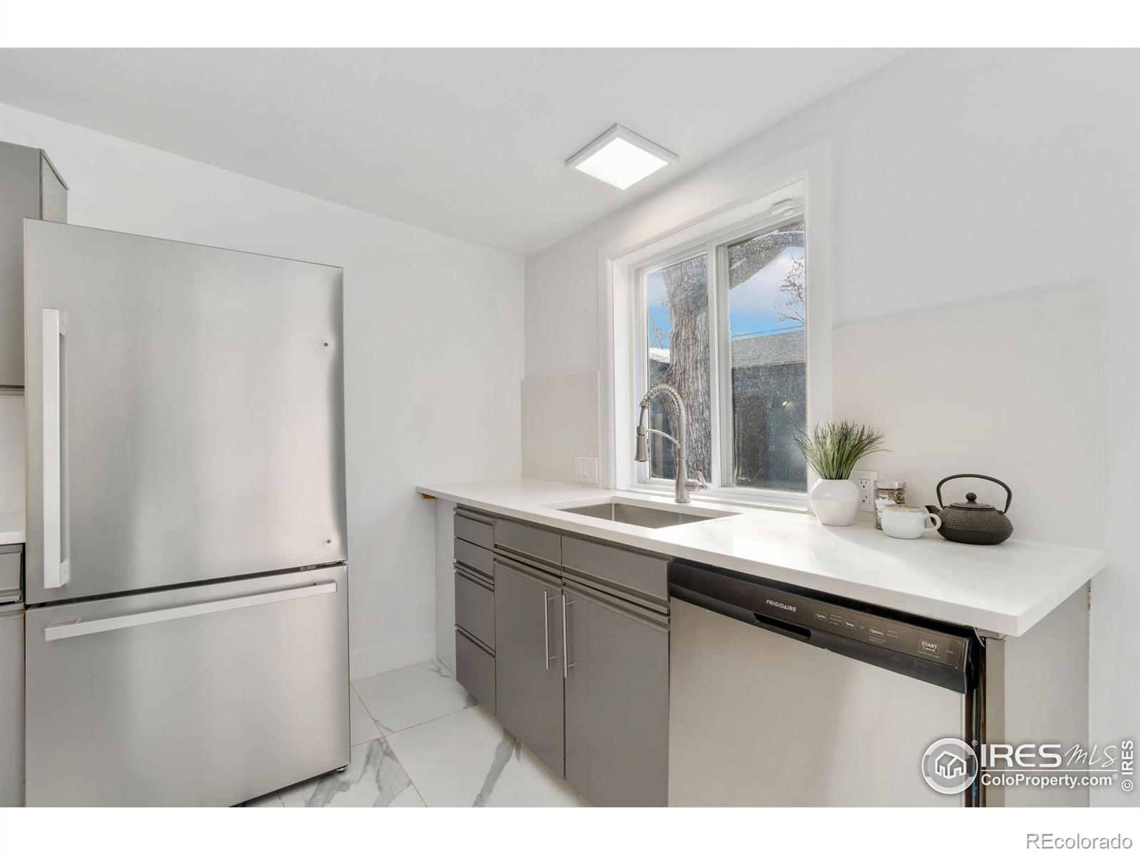 MLS Image #16 for 2749 s glencoe street,denver, Colorado