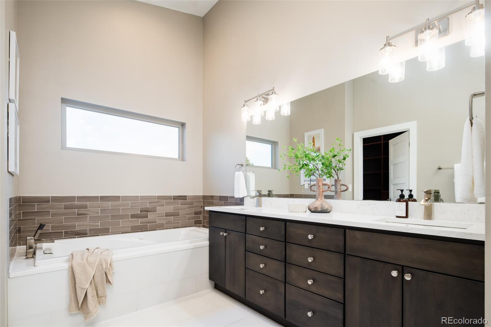 MLS Image #24 for 4251  perry street,denver, Colorado