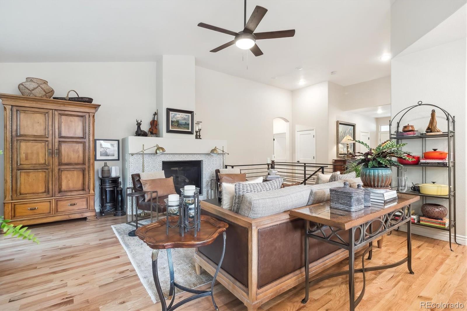MLS Image #14 for 1026  deer clover way,castle pines, Colorado