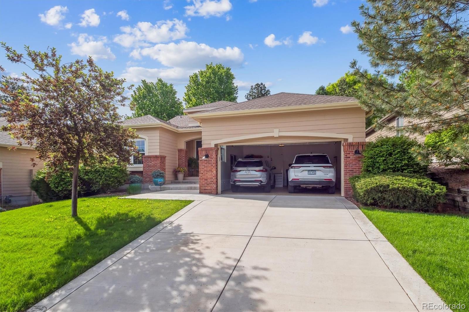 MLS Image #3 for 1026  deer clover way,castle pines, Colorado