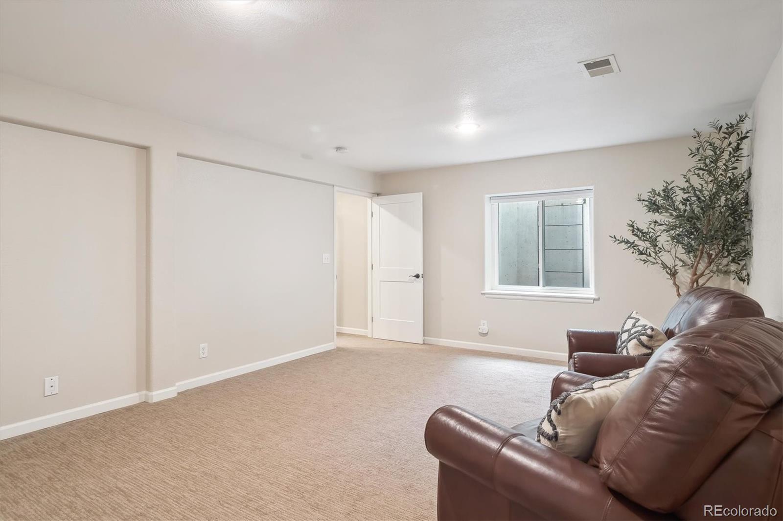 MLS Image #30 for 1026  deer clover way,castle pines, Colorado