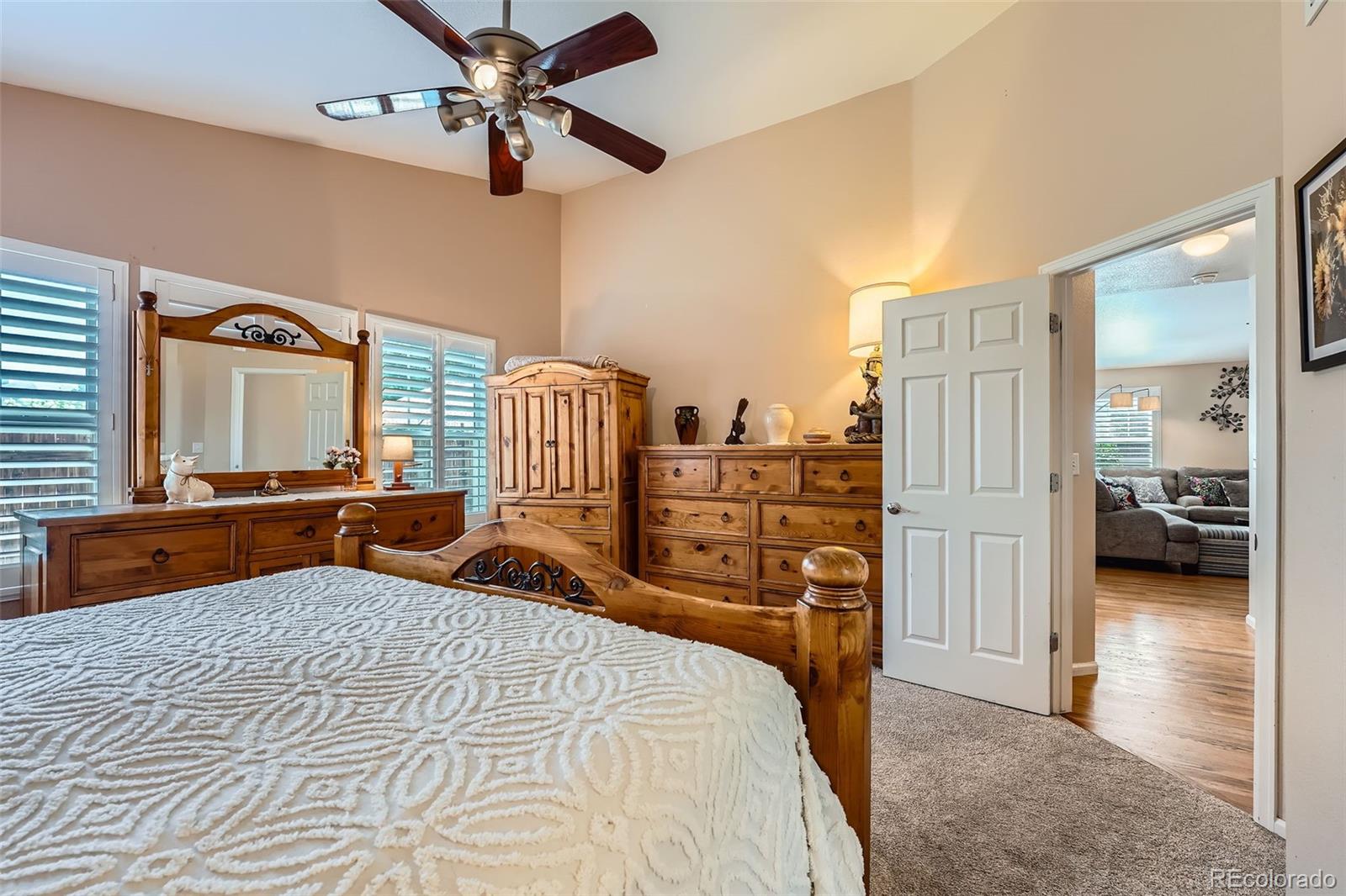 MLS Image #13 for 20058 e dartmouth drive,aurora, Colorado