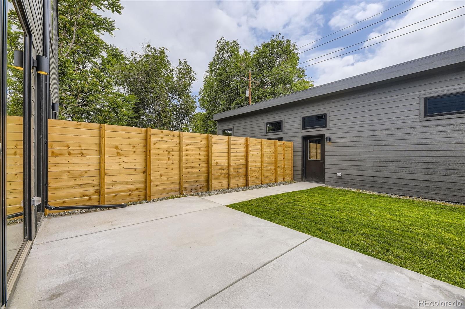 MLS Image #24 for 2378 s bannock street,denver, Colorado