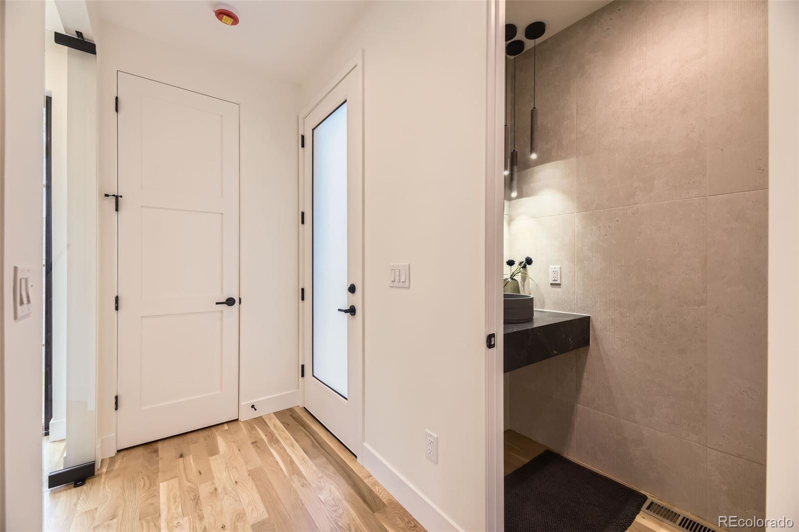 MLS Image #9 for 2378 s bannock street,denver, Colorado