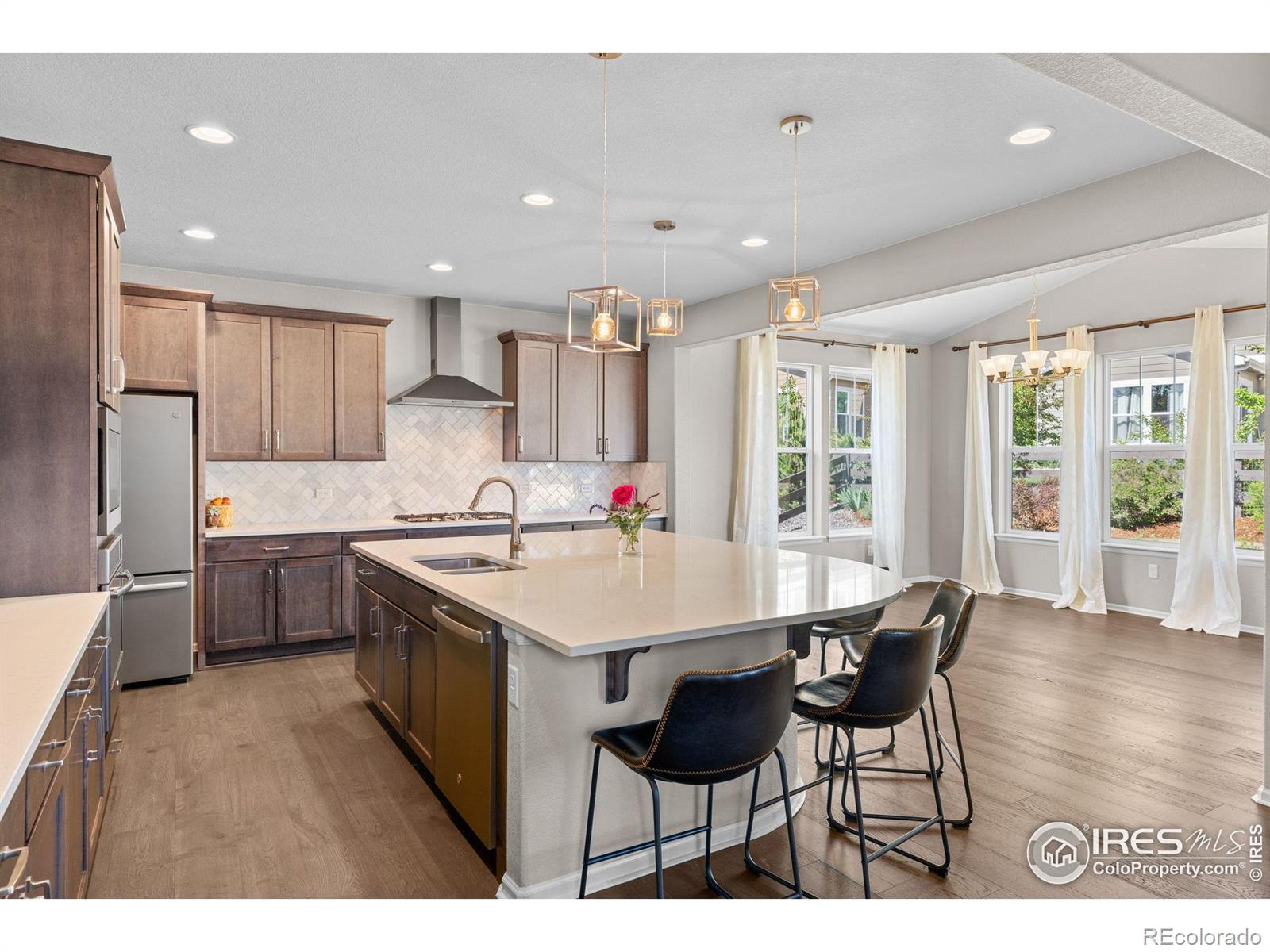 MLS Image #3 for 759  old wagon trail circle,lafayette, Colorado
