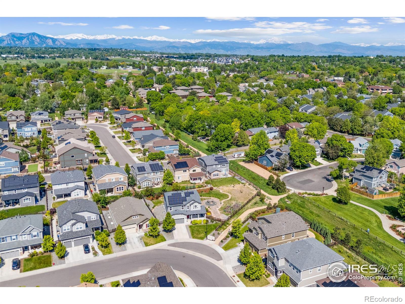 MLS Image #37 for 759  old wagon trail circle,lafayette, Colorado