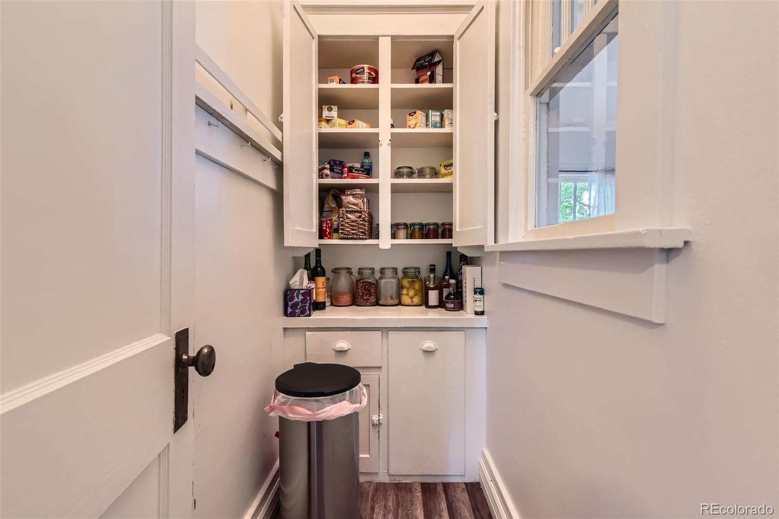 MLS Image #11 for 3396 s logan street,englewood, Colorado