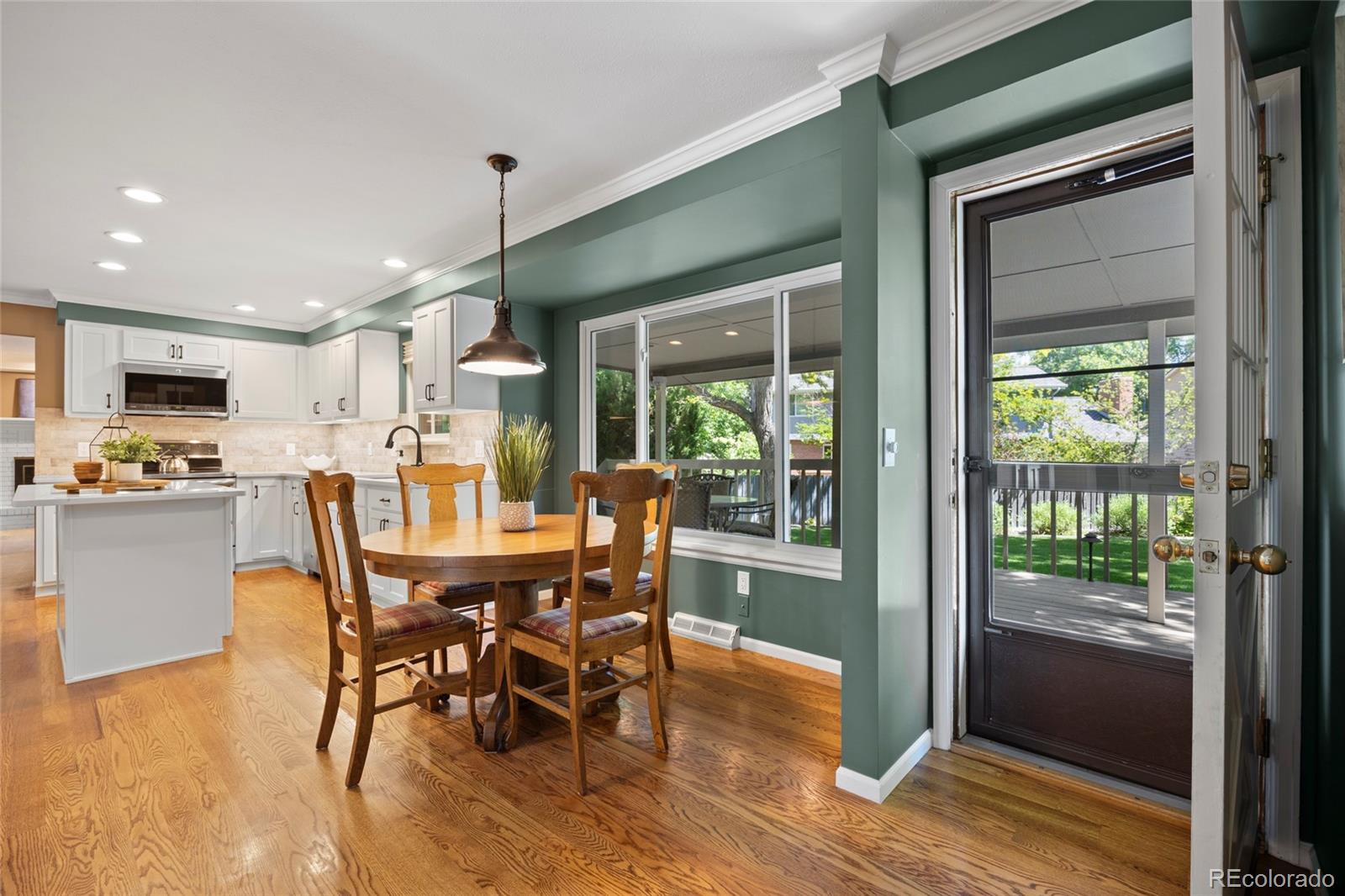 MLS Image #11 for 3726 e nichols avenue,centennial, Colorado