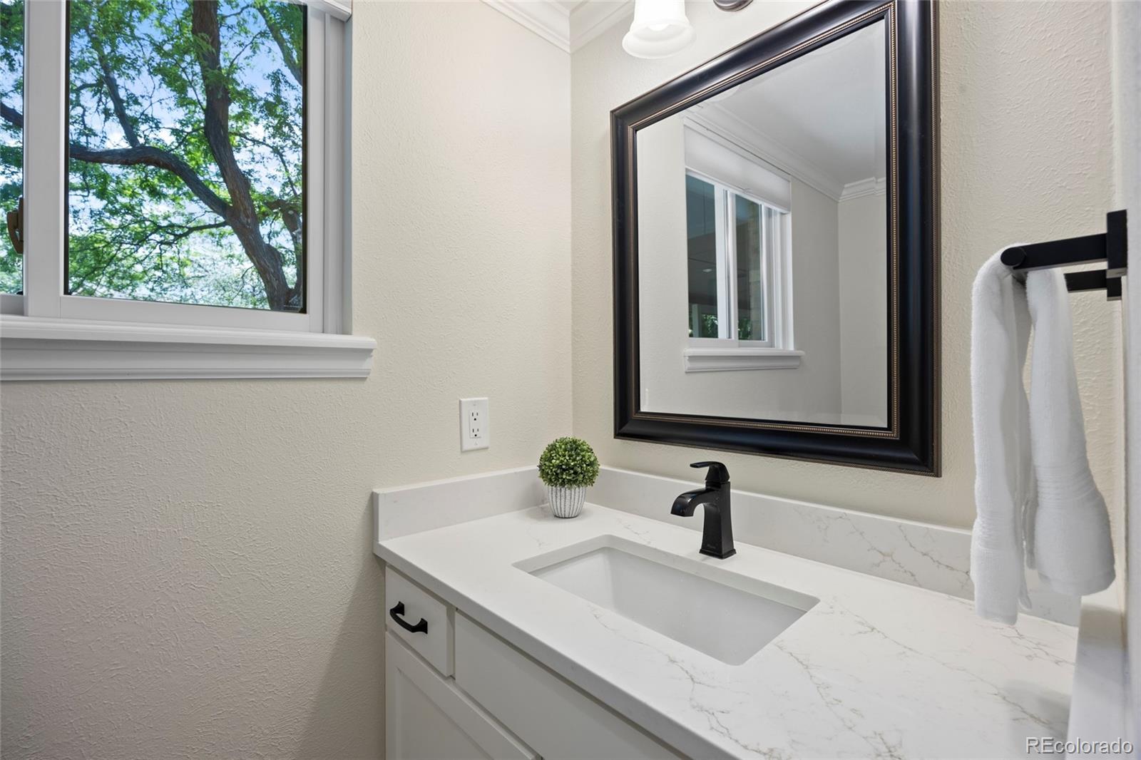 MLS Image #18 for 3726 e nichols avenue,centennial, Colorado