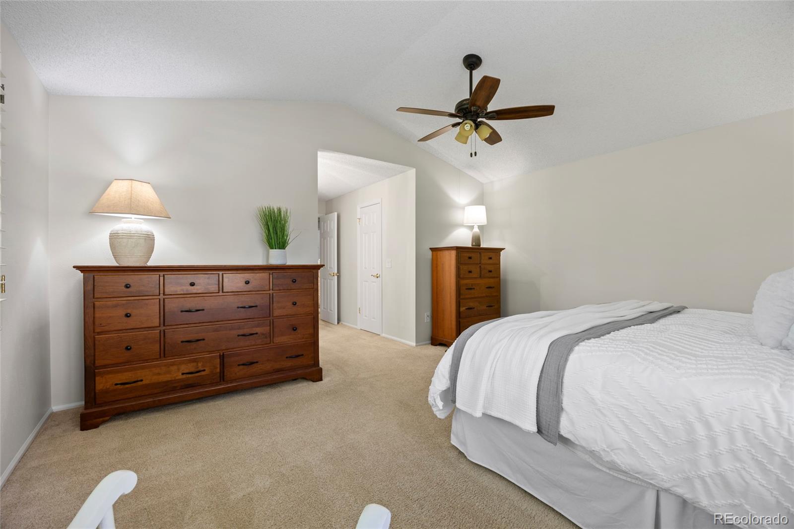 MLS Image #21 for 3726 e nichols avenue,centennial, Colorado