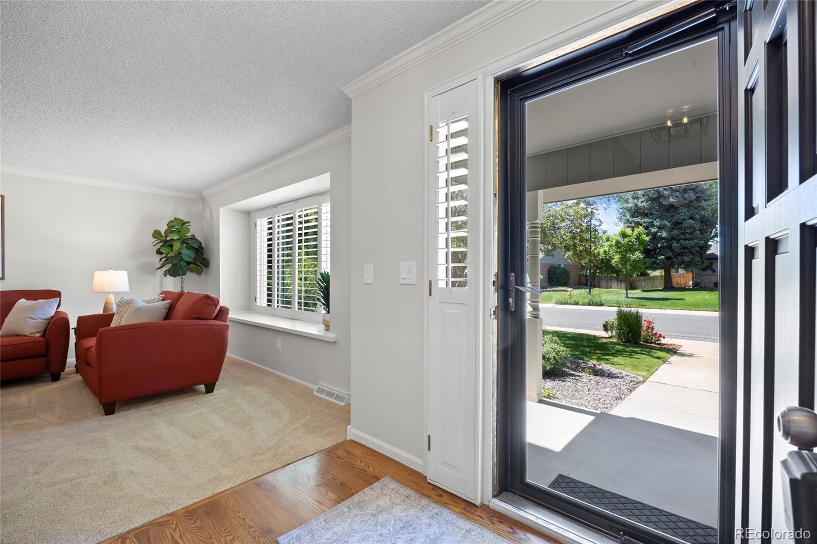 MLS Image #4 for 3726 e nichols avenue,centennial, Colorado
