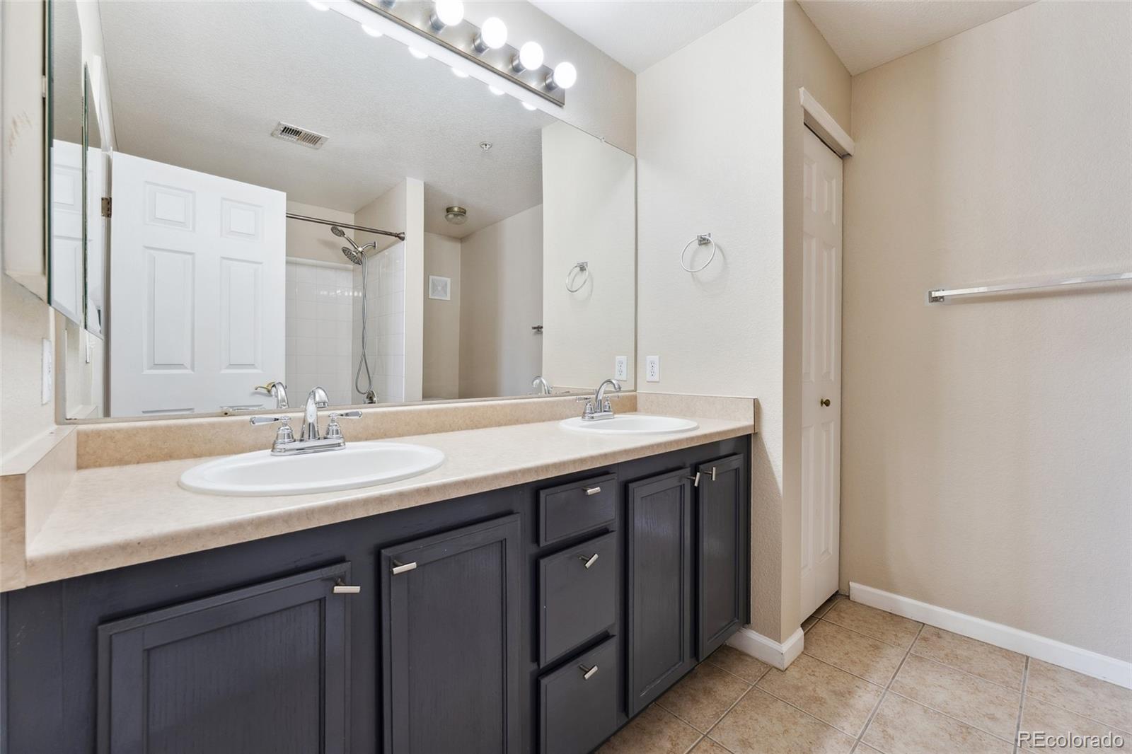 MLS Image #18 for 7440 s blackhawk street,englewood, Colorado