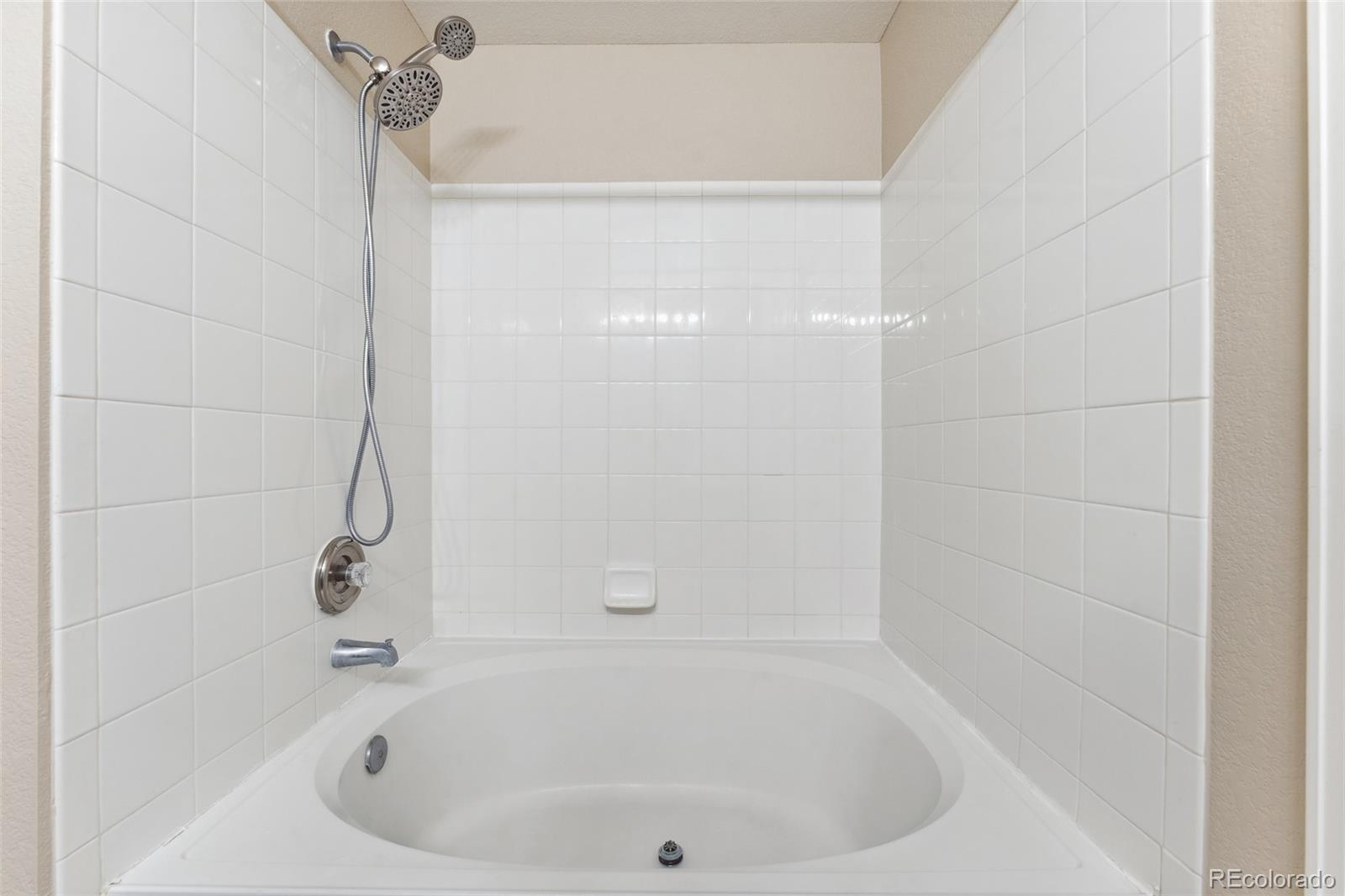MLS Image #20 for 7440 s blackhawk street,englewood, Colorado