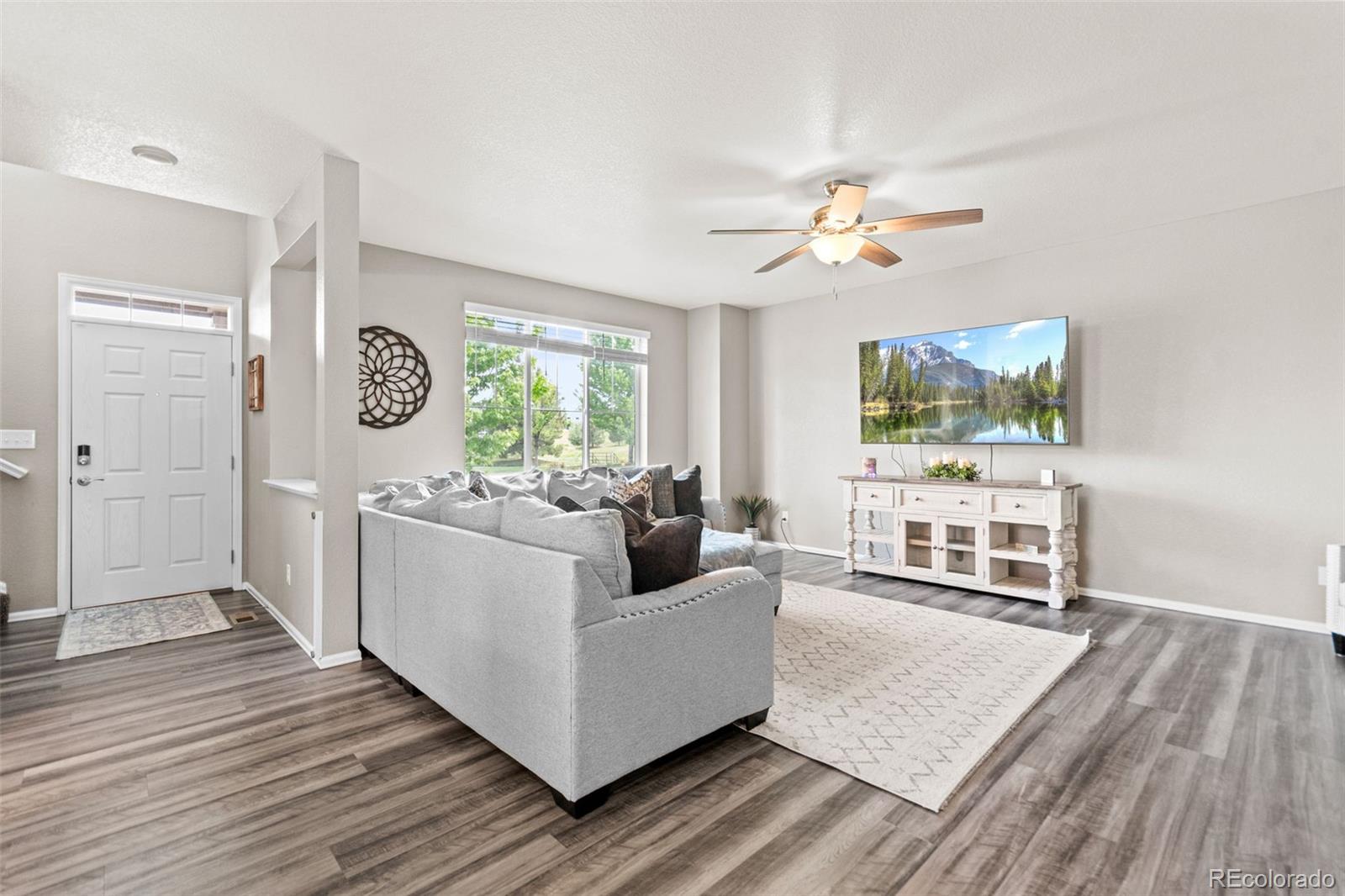 MLS Image #4 for 11684  park south loop,parker, Colorado