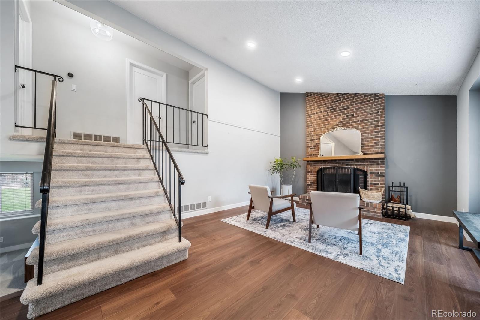 MLS Image #4 for 17372 e prentice circle,centennial, Colorado