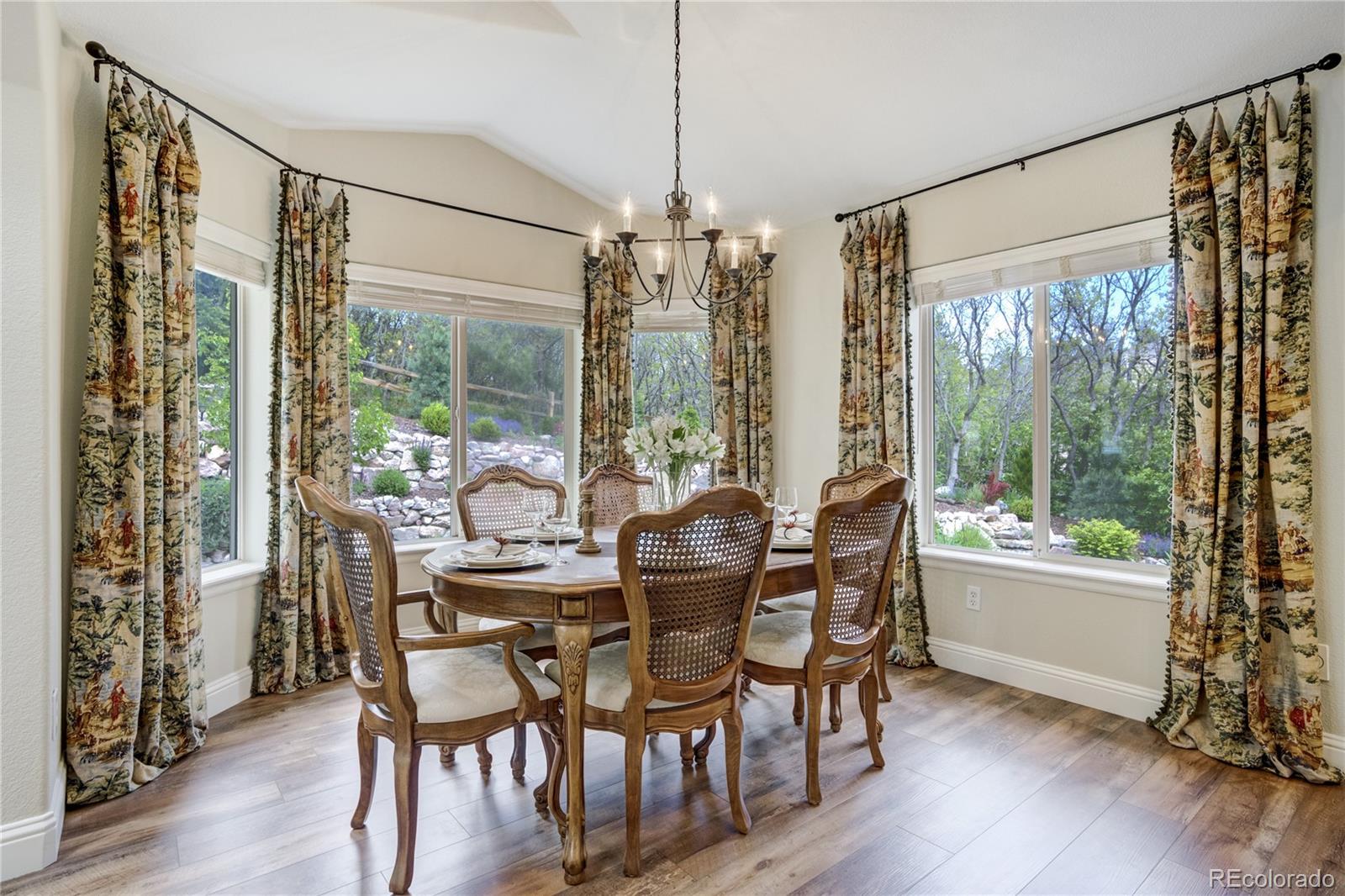MLS Image #9 for 40  wuthering heights drive,colorado springs, Colorado
