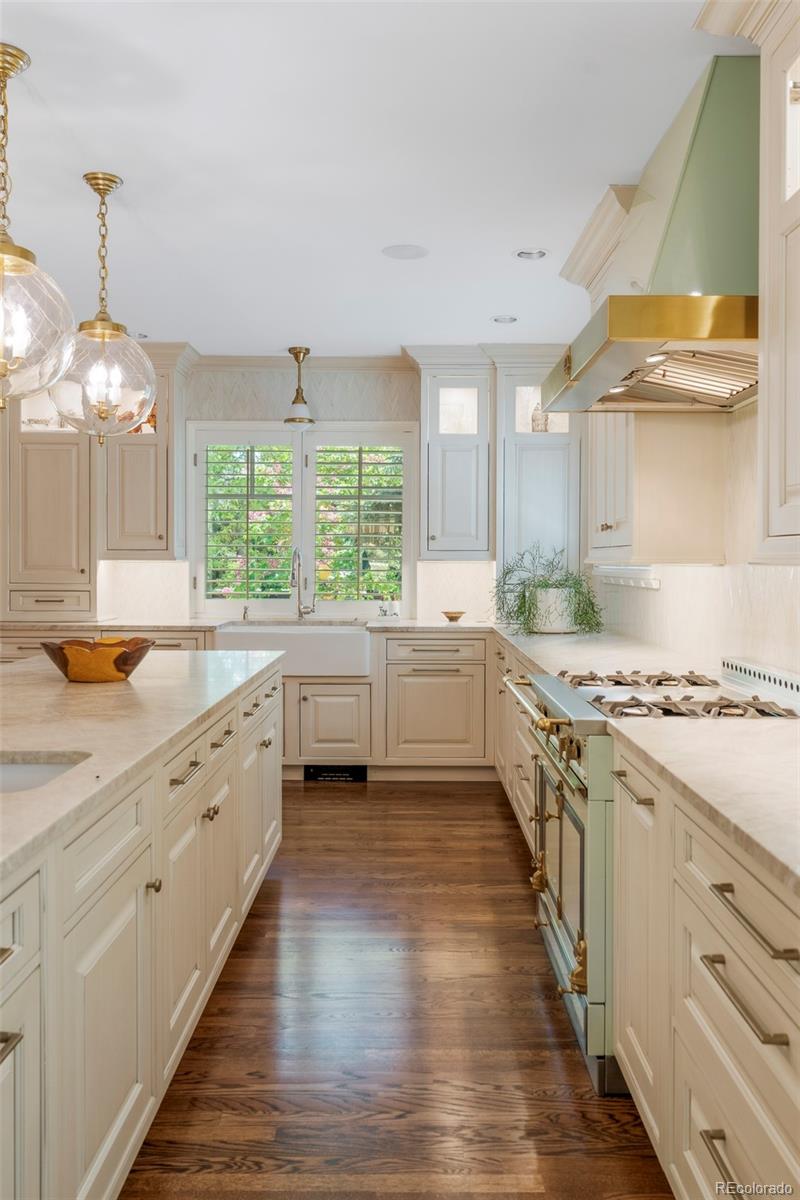 MLS Image #13 for 395 n franklin street,denver, Colorado