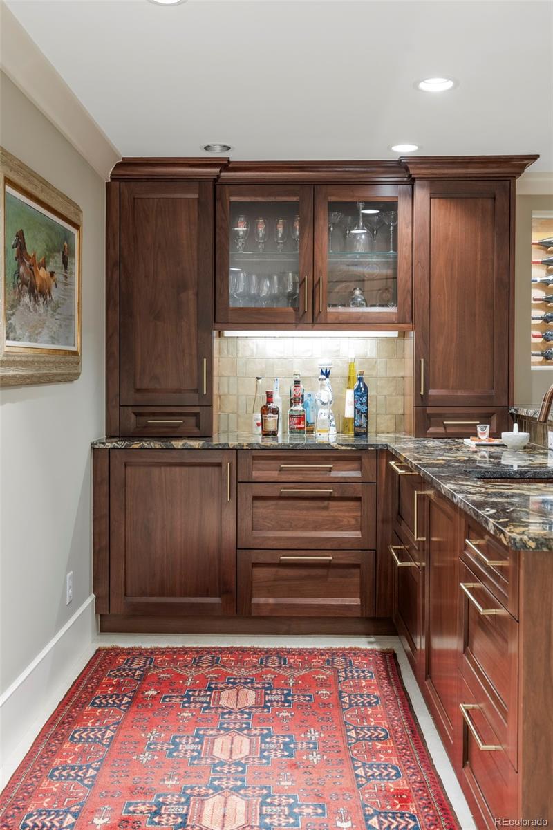 MLS Image #33 for 395 n franklin street,denver, Colorado