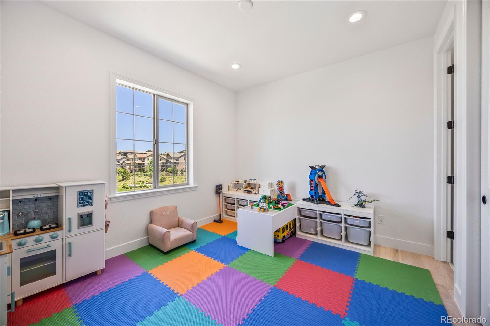 MLS Image #15 for 10757  timberdash avenue,highlands ranch, Colorado