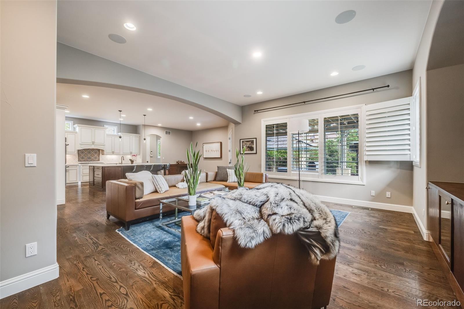 MLS Image #13 for 2362  spruce way,denver, Colorado