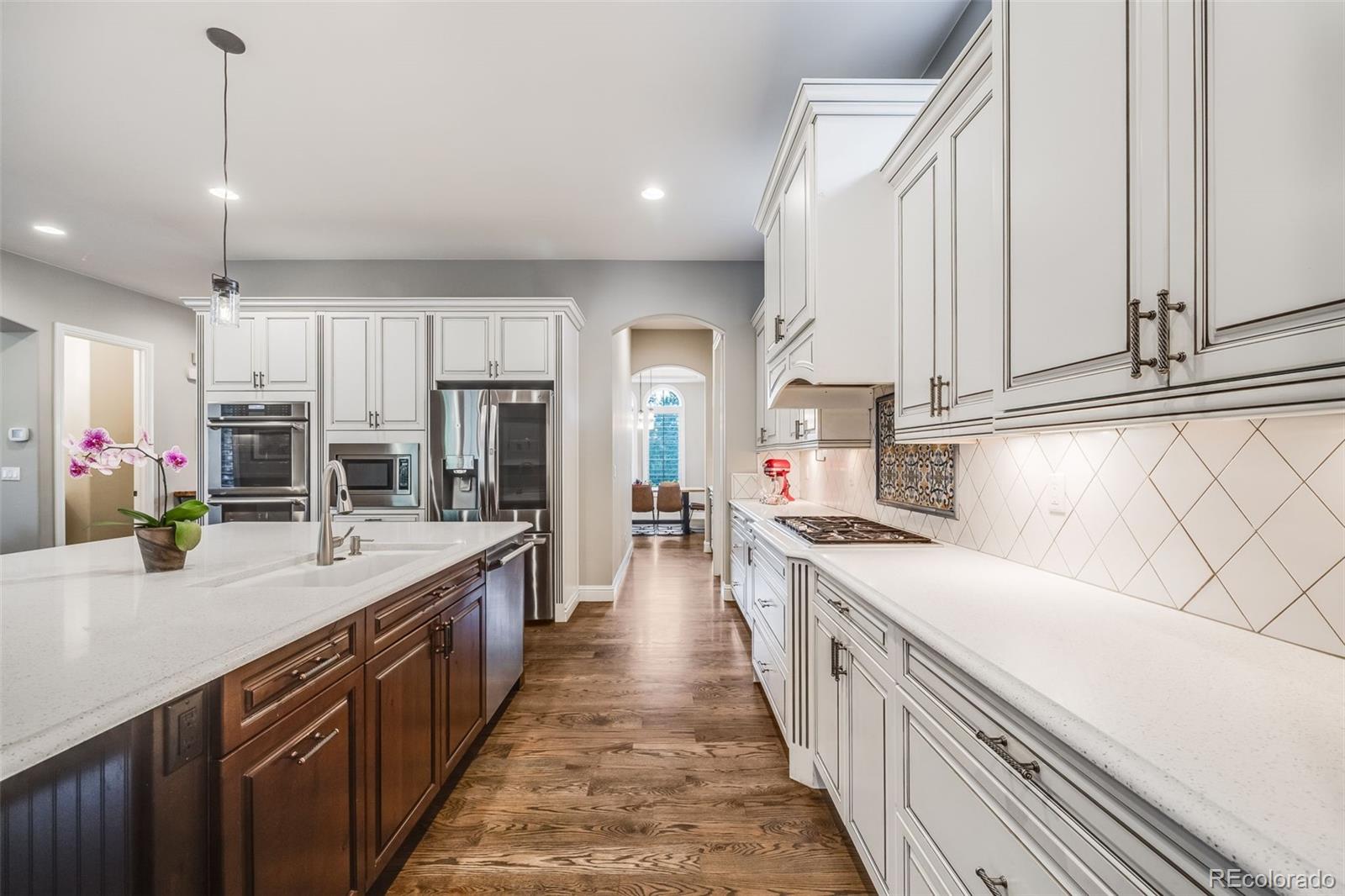 MLS Image #15 for 2362  spruce way,denver, Colorado