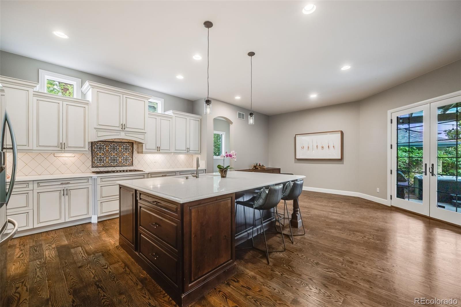 MLS Image #17 for 2362  spruce way,denver, Colorado