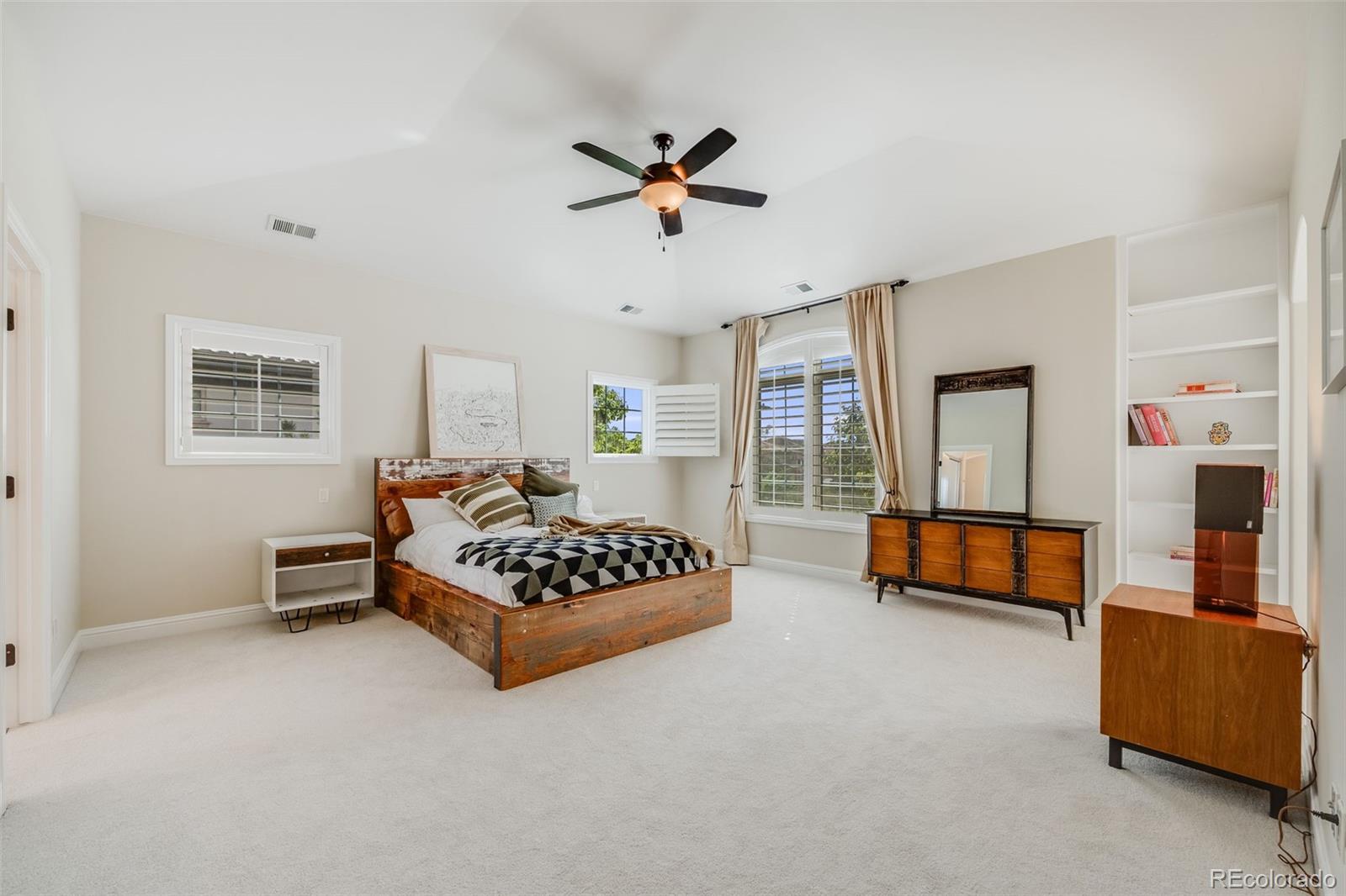MLS Image #23 for 2362  spruce way,denver, Colorado