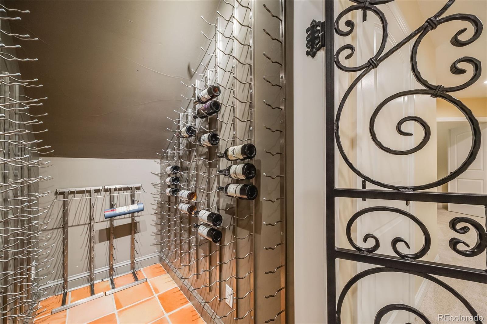 MLS Image #37 for 2362  spruce way,denver, Colorado