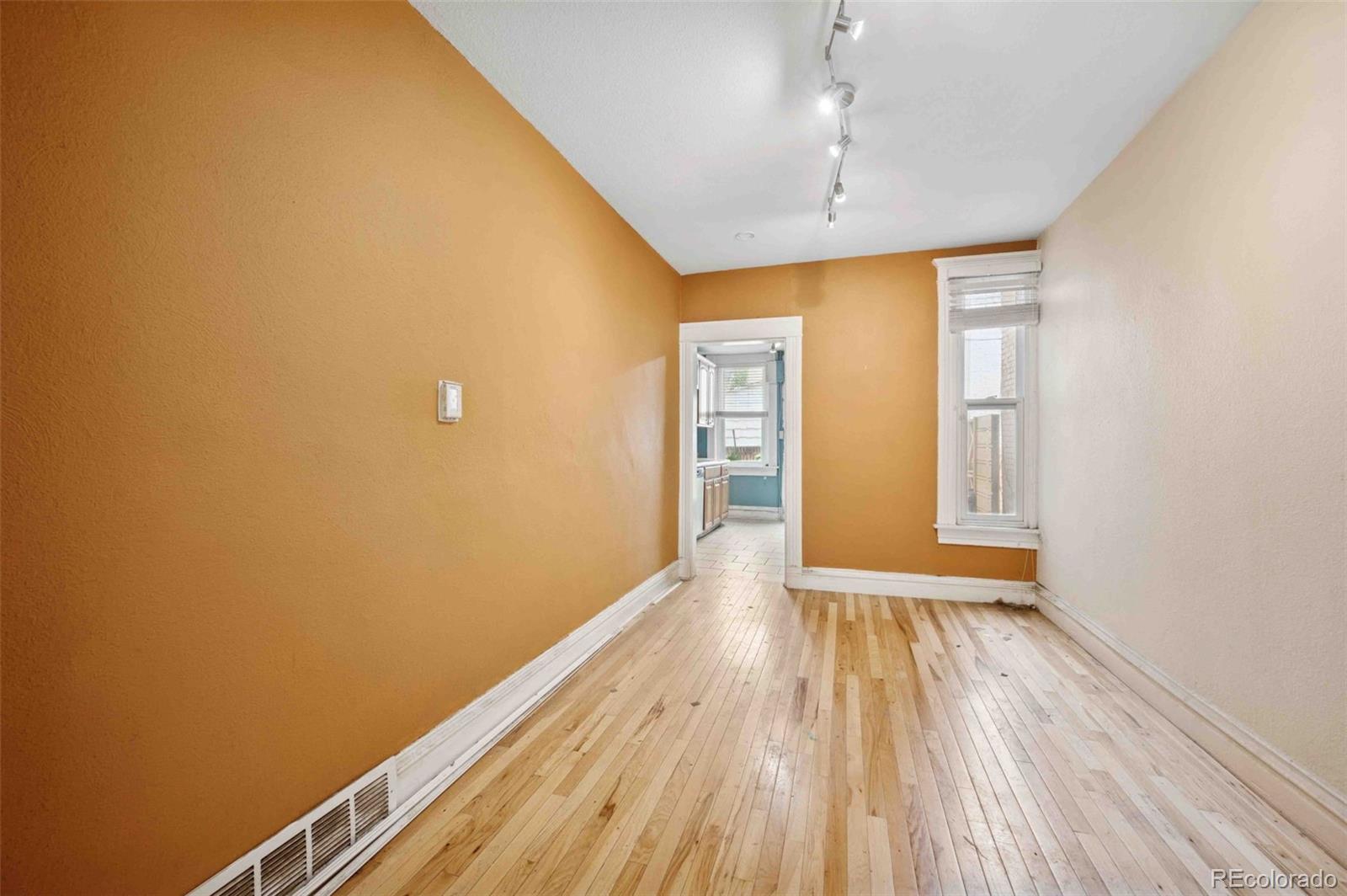 MLS Image #5 for 709  27th street,denver, Colorado