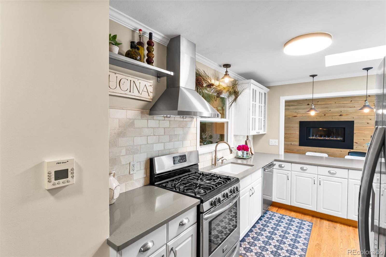 MLS Image #3 for 11224 w 28th place,lakewood, Colorado