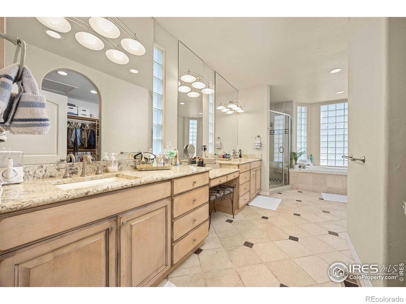 MLS Image #15 for 13  blue heron drive,thornton, Colorado