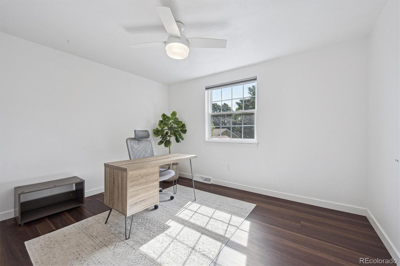 MLS Image #16 for 8981 e amherst drive,denver, Colorado