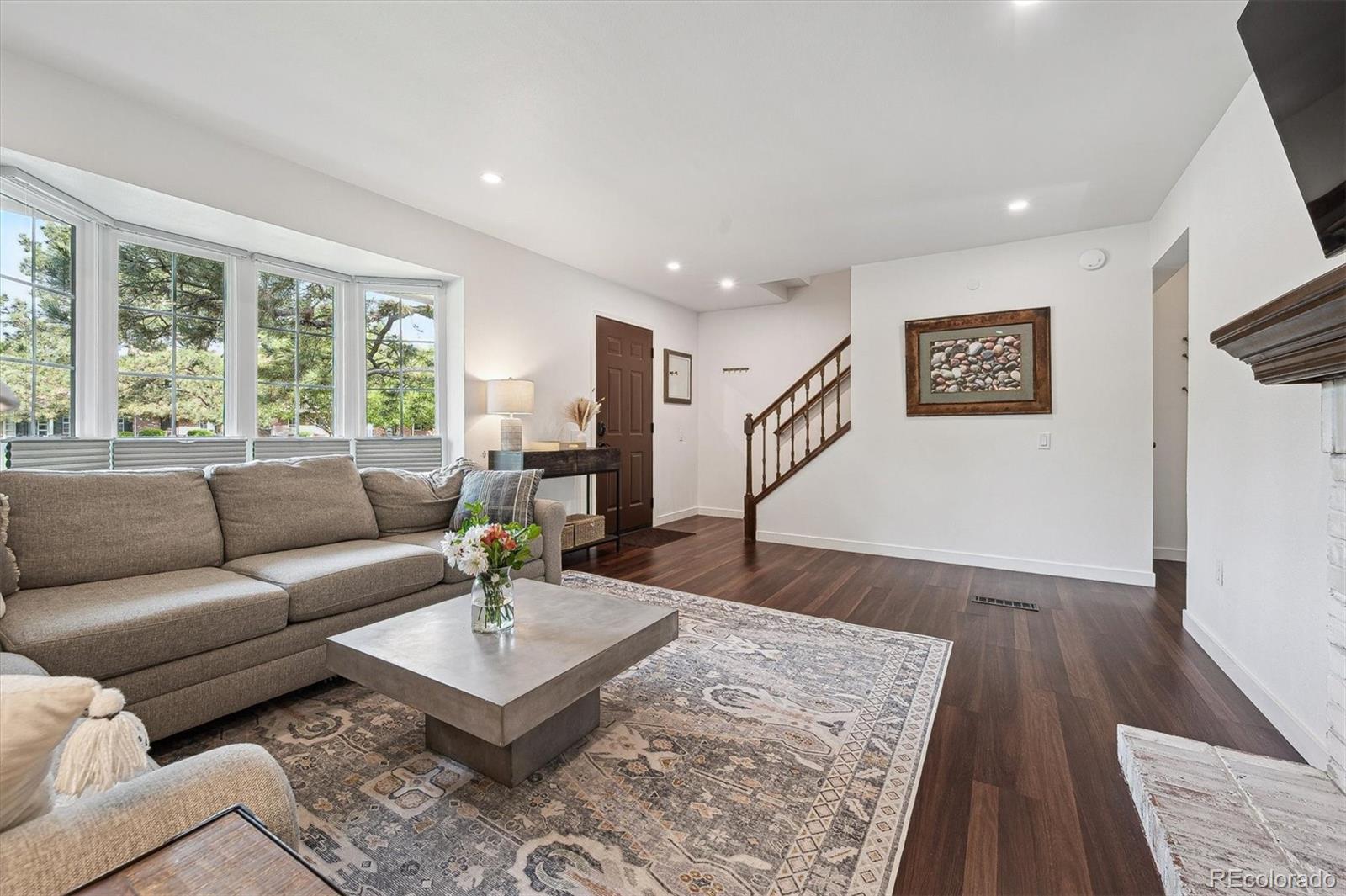 MLS Image #3 for 8981 e amherst drive,denver, Colorado
