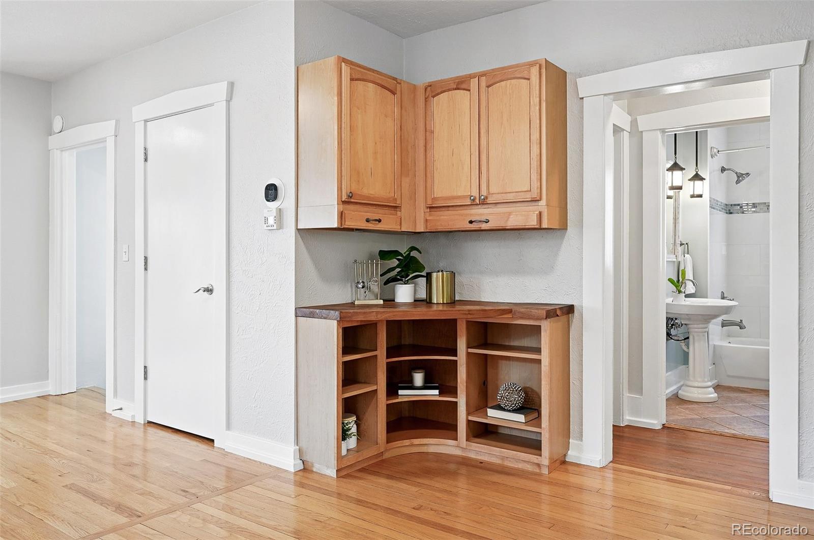 MLS Image #18 for 3321  stuart street,denver, Colorado
