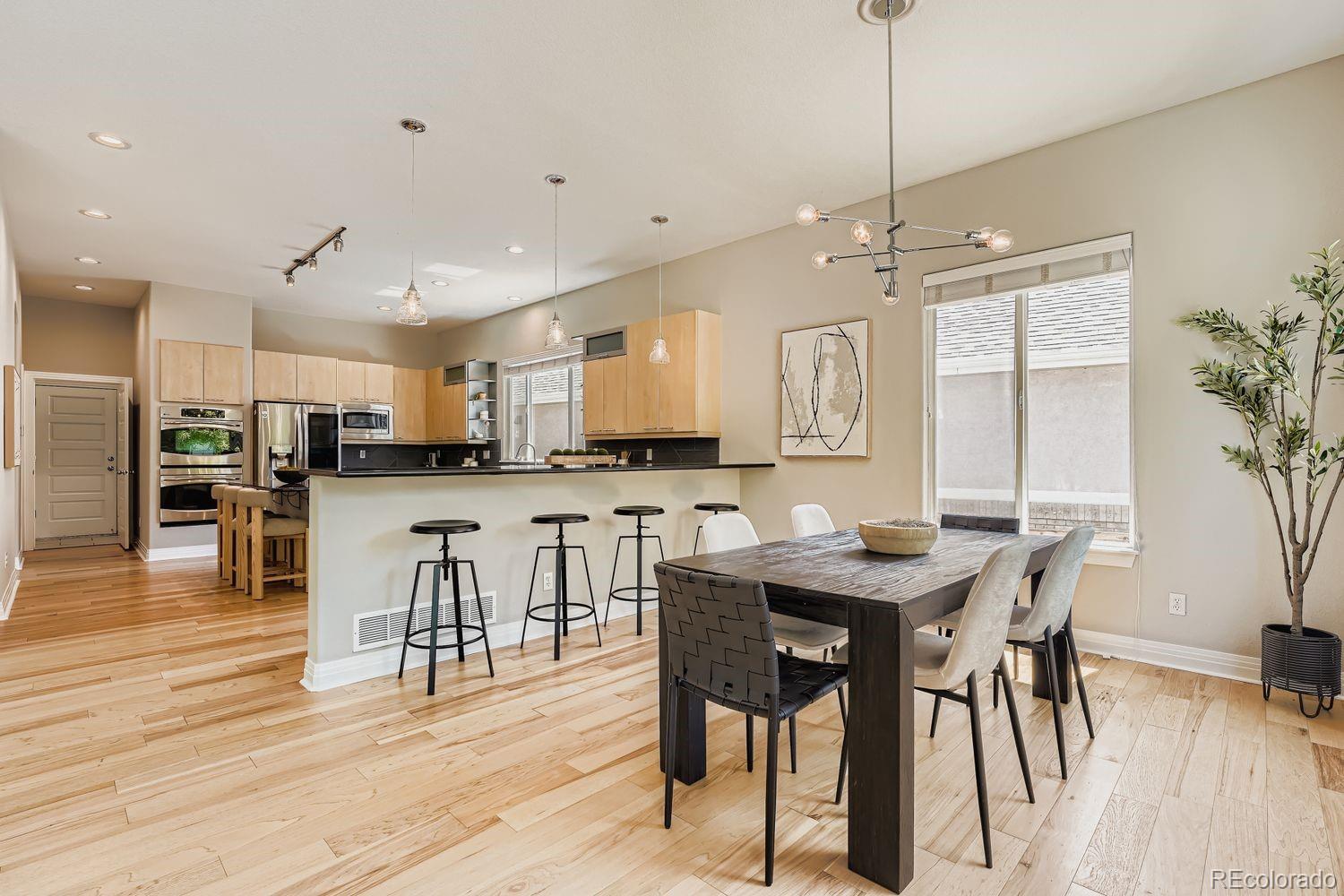 MLS Image #10 for 6553 s sedalia street,aurora, Colorado