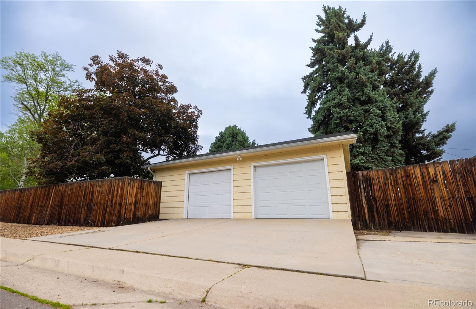 MLS Image #21 for 2592 s winona court,denver, Colorado