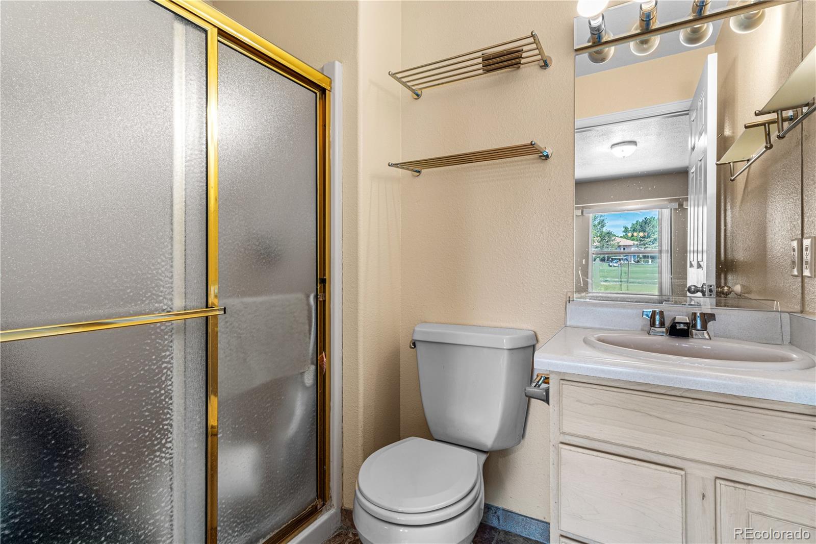 MLS Image #16 for 465 w palmer lake drive,pueblo, Colorado