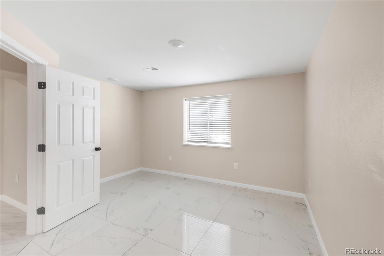 MLS Image #25 for 1249 s irving street,denver, Colorado