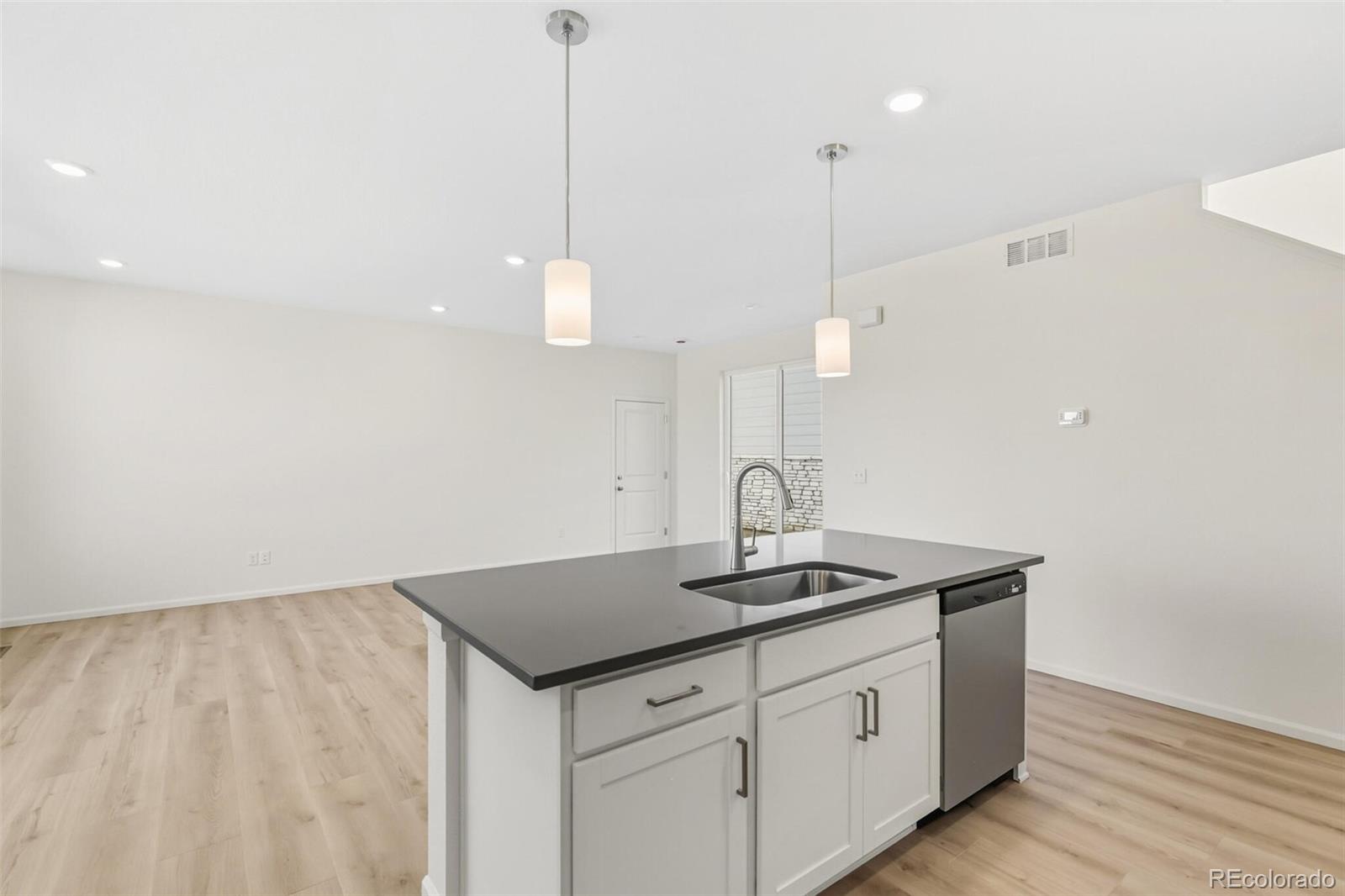 MLS Image #11 for 5242  denali boulevard,aurora, Colorado