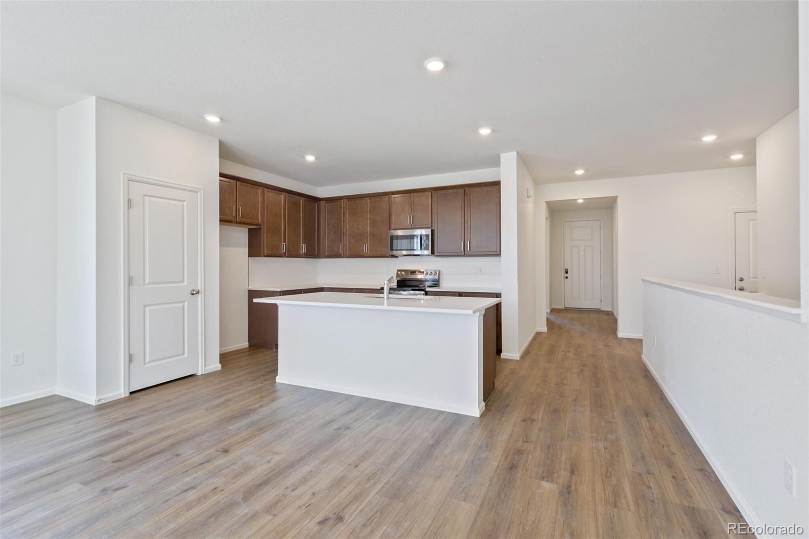 MLS Image #7 for 1548  orchard street,brighton, Colorado