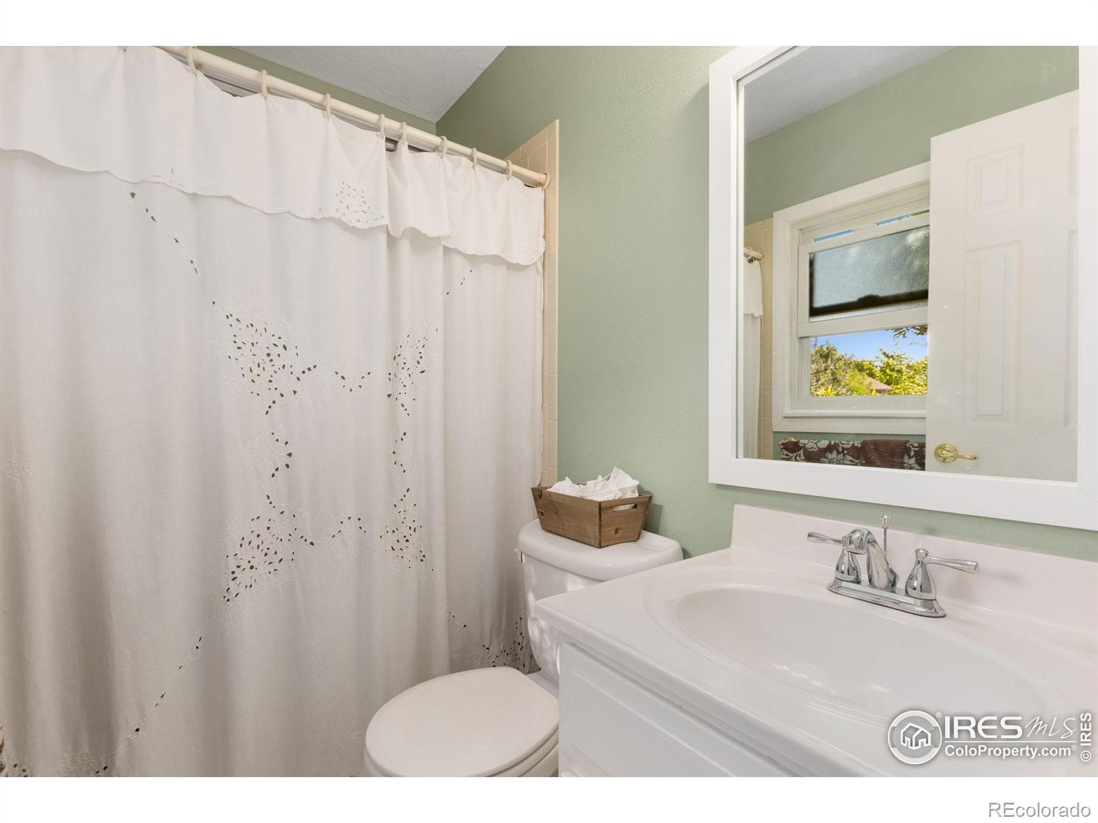 MLS Image #14 for 1513  elmhurst drive,longmont, Colorado