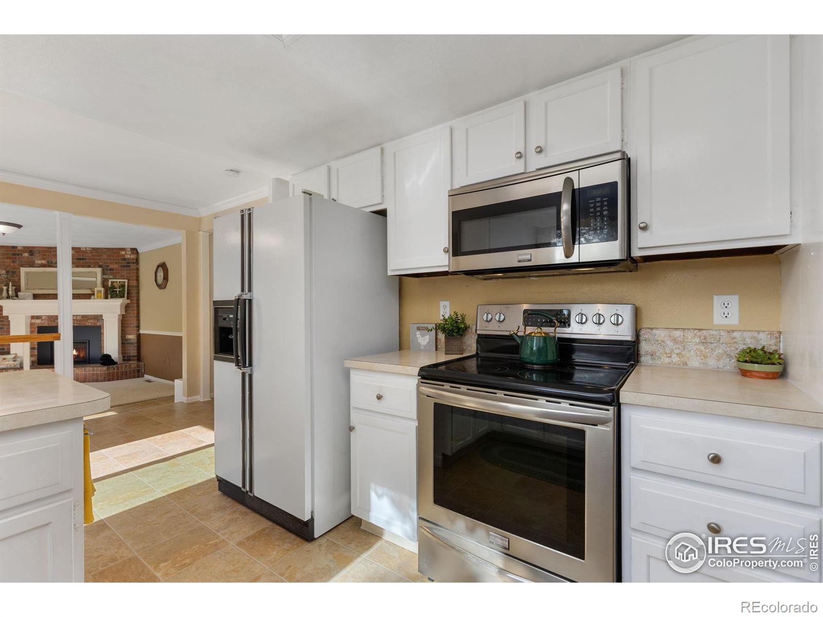MLS Image #7 for 1513  elmhurst drive,longmont, Colorado