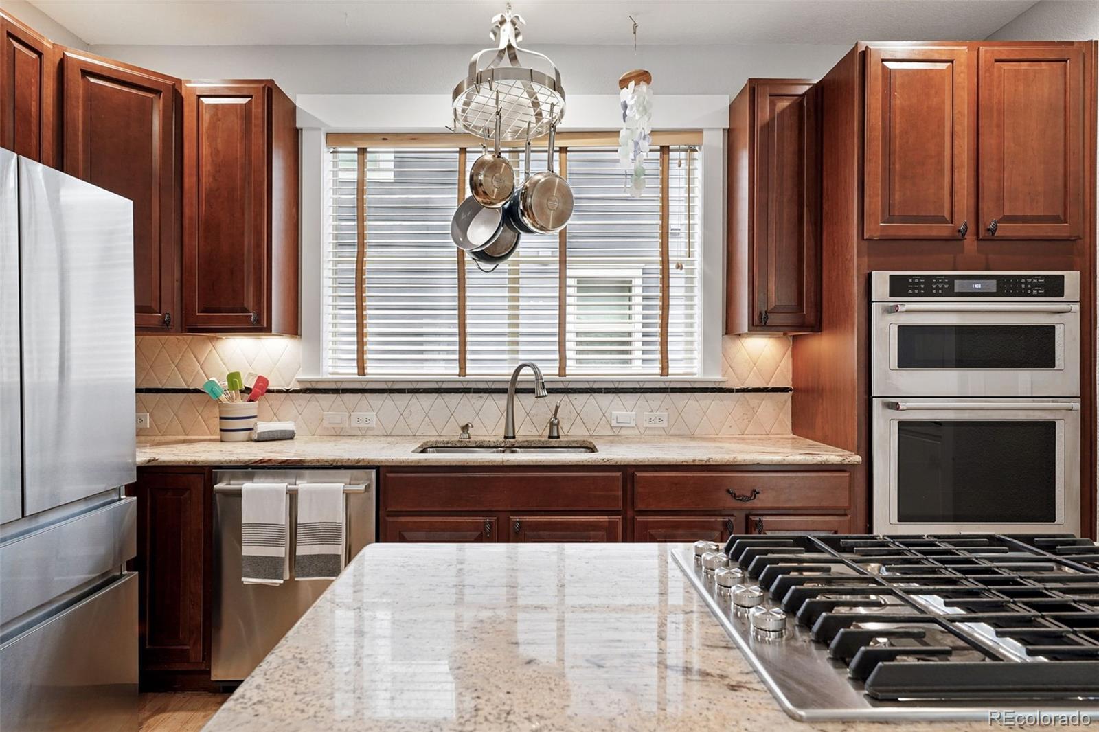 MLS Image #14 for 8276 e 28th drive,denver, Colorado