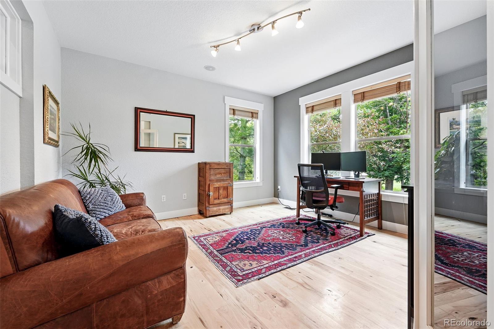 MLS Image #19 for 8276 e 28th drive,denver, Colorado
